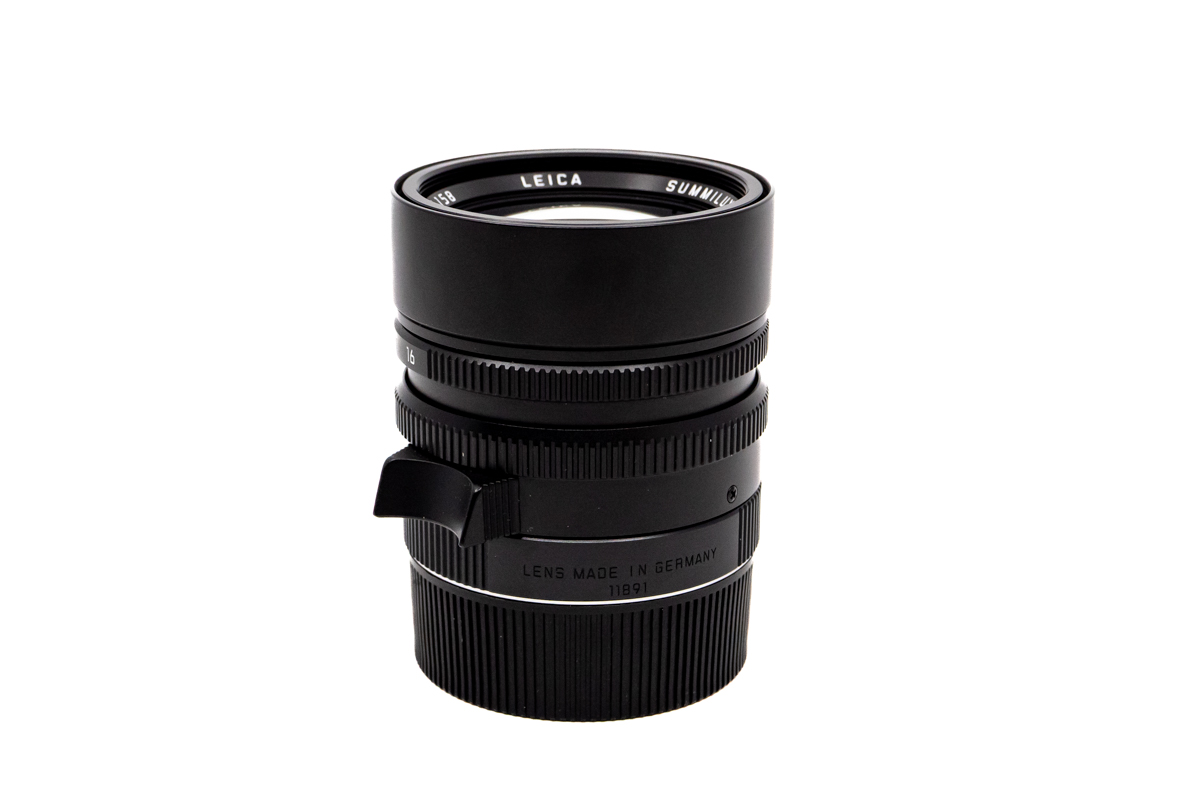 Leica Summilux-M 1.4/50mm Asph, black.