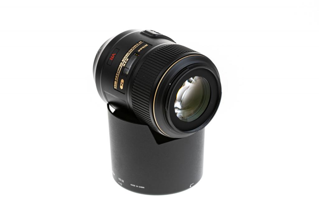 Nikon AF-S VR 105/2,8G IF-ED