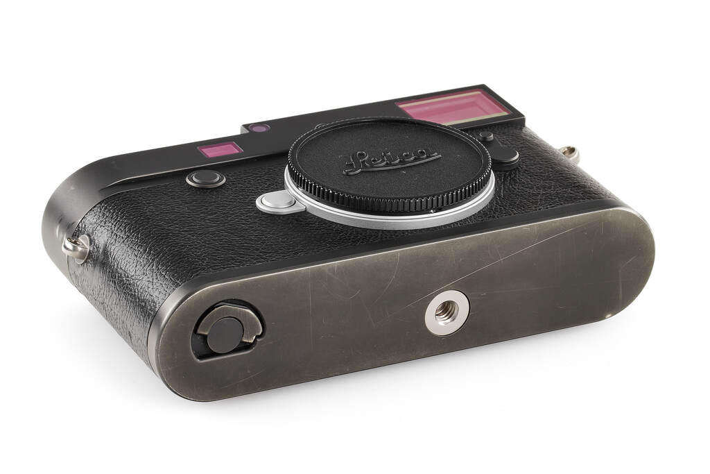 Leica M10-D 20014 black chrome