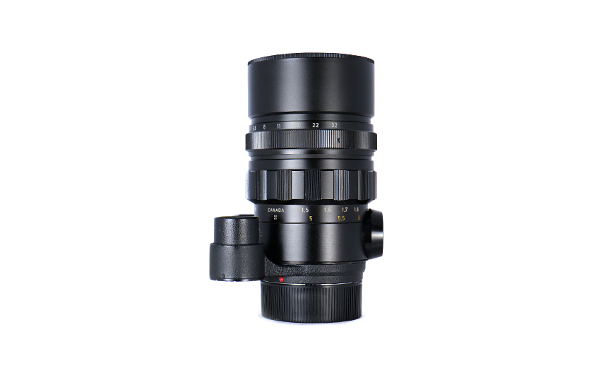 LEITZ CANADA ELMARIT 1:2.8/135MM, black anodized E55 11827 LEITZ CANADA ELMARIT 1:2.8/135MM, black anodized E55 11827