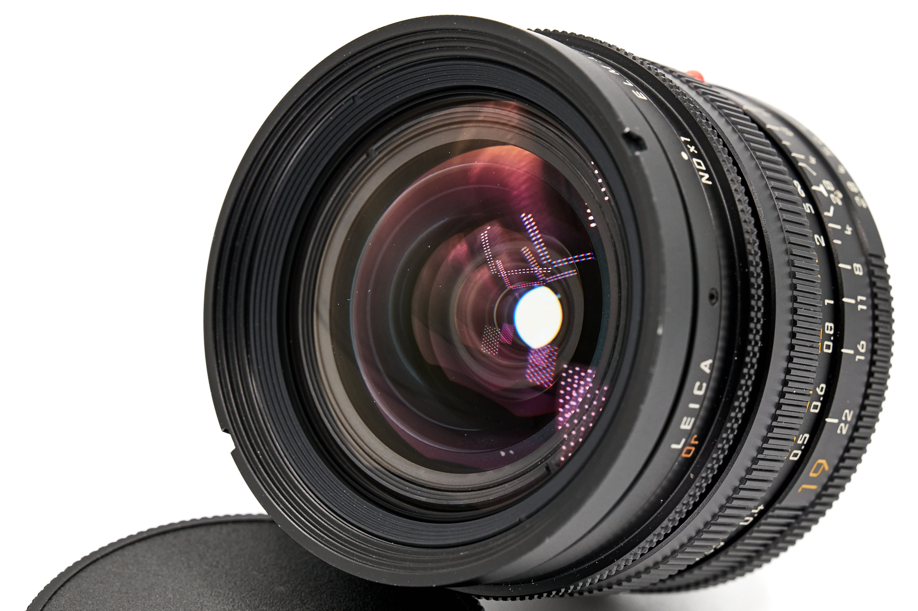 Leica Elmarit-R 19mm f/2.8 II ROM 11329 Leica Elmarit-R 19mm f/2.8 II ROM 11329
