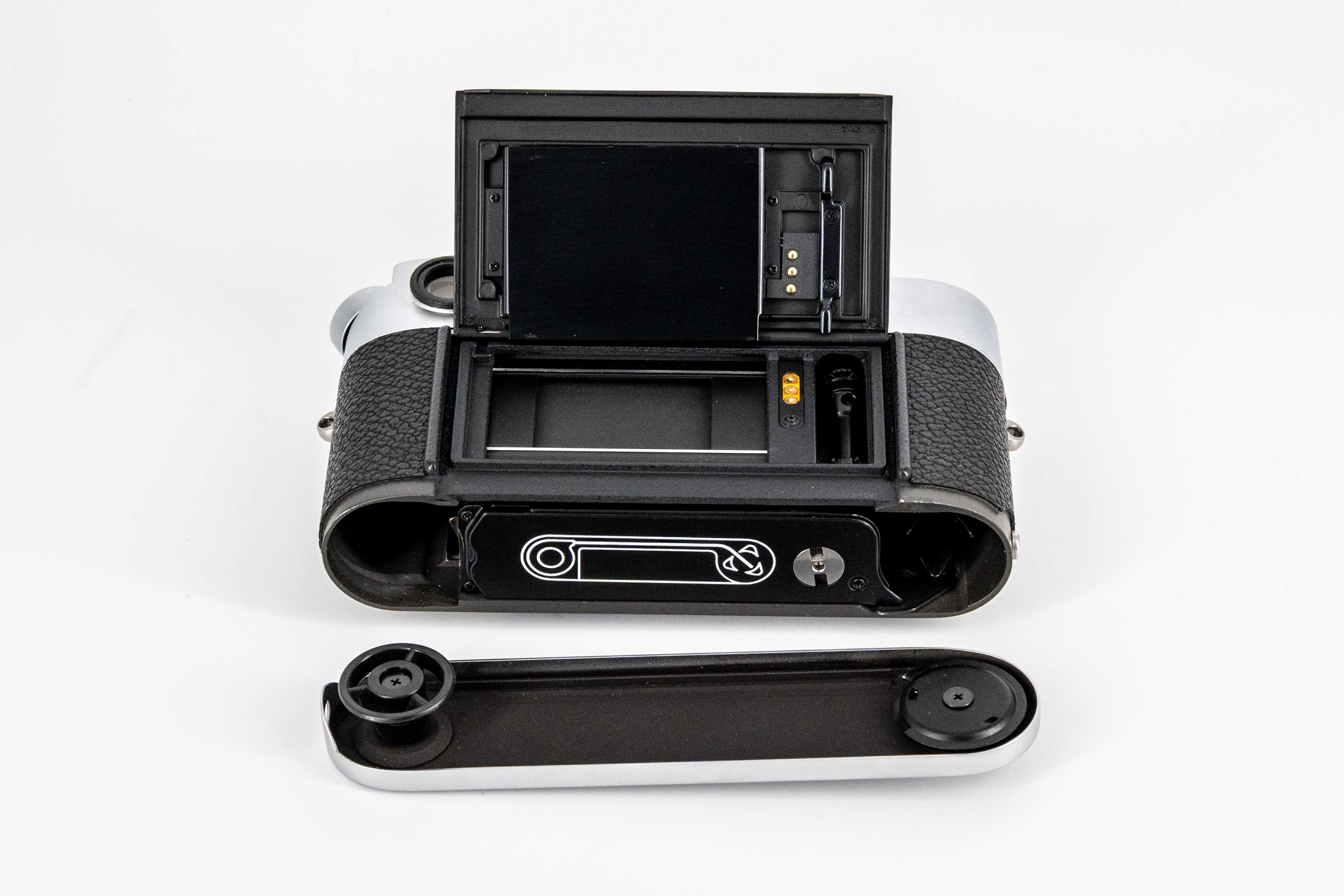 M6 TTL 0.72, silver chrome-plated