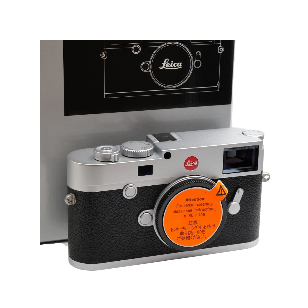Leica M10, Silver chrome finish