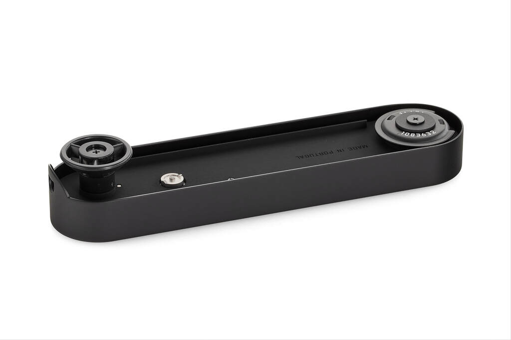 Leica Leicavit M 14676 black paint - like new with 2 years guarantee