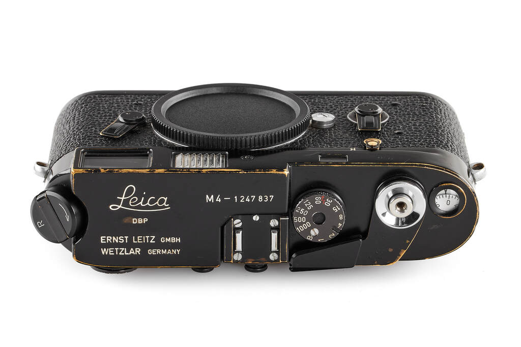 Leica M4 black paint