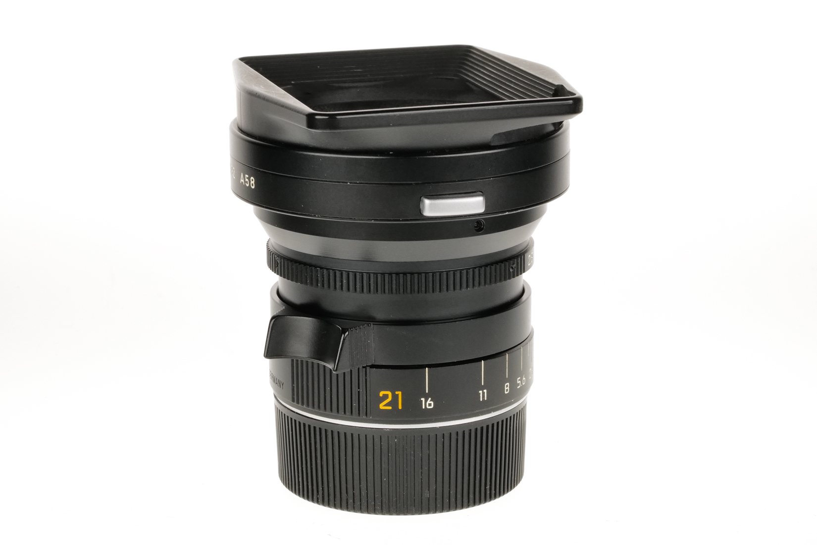 Leica Elmarit-M 1:2.8/21 mm ASPH. Leica Elmarit-M 1:2.8/21 mm ASPH.
