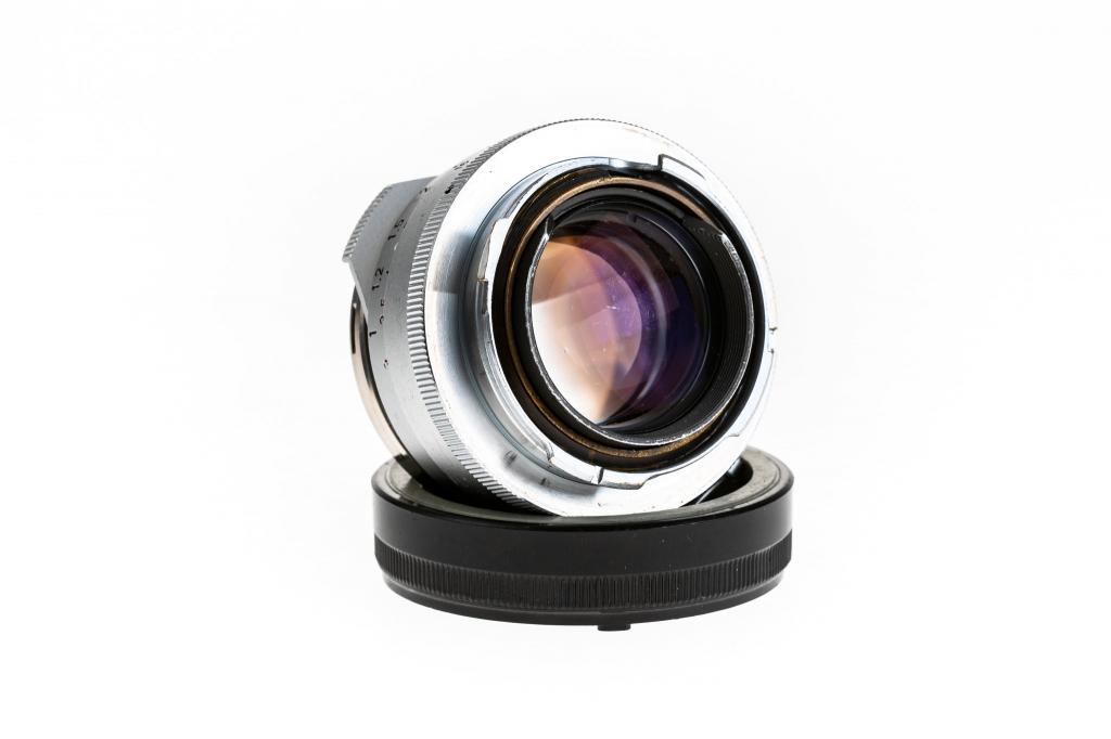 Leica Summilux 1,4/35mm chrome 'steel rim' Leica Summilux 1,4/35mm chrome 'steel rim'
