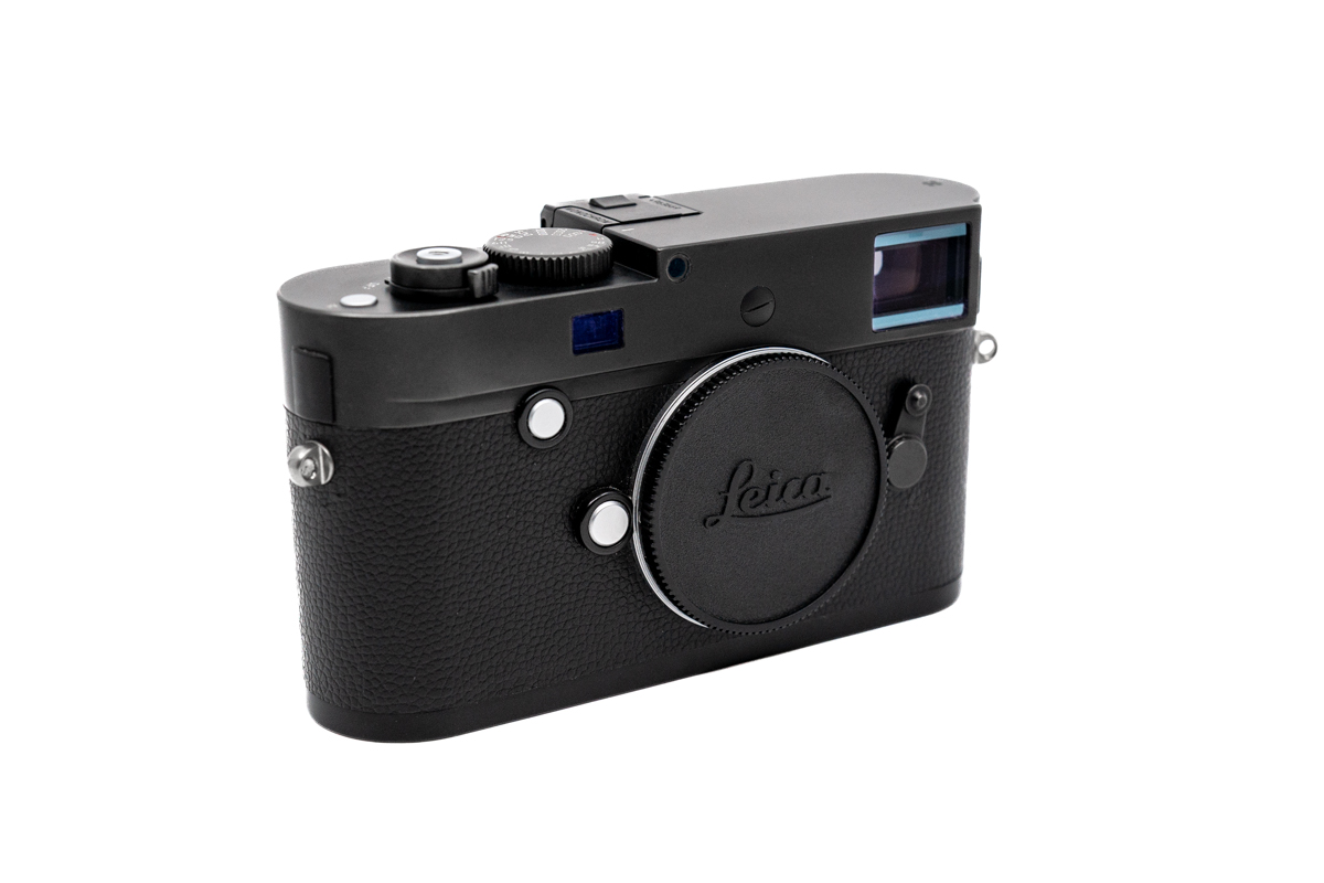 M MONOCHROM (Typ 246), black. M MONOCHROM (Typ 246), black.