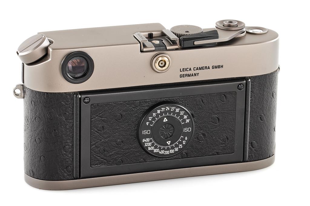 Leica M6 10412 Titan outfit
