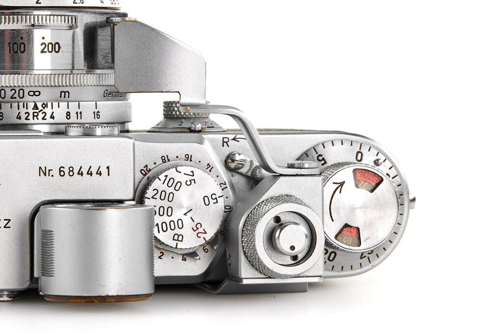 Leica IIIf ELC & "Compur Summicron" Outfit
