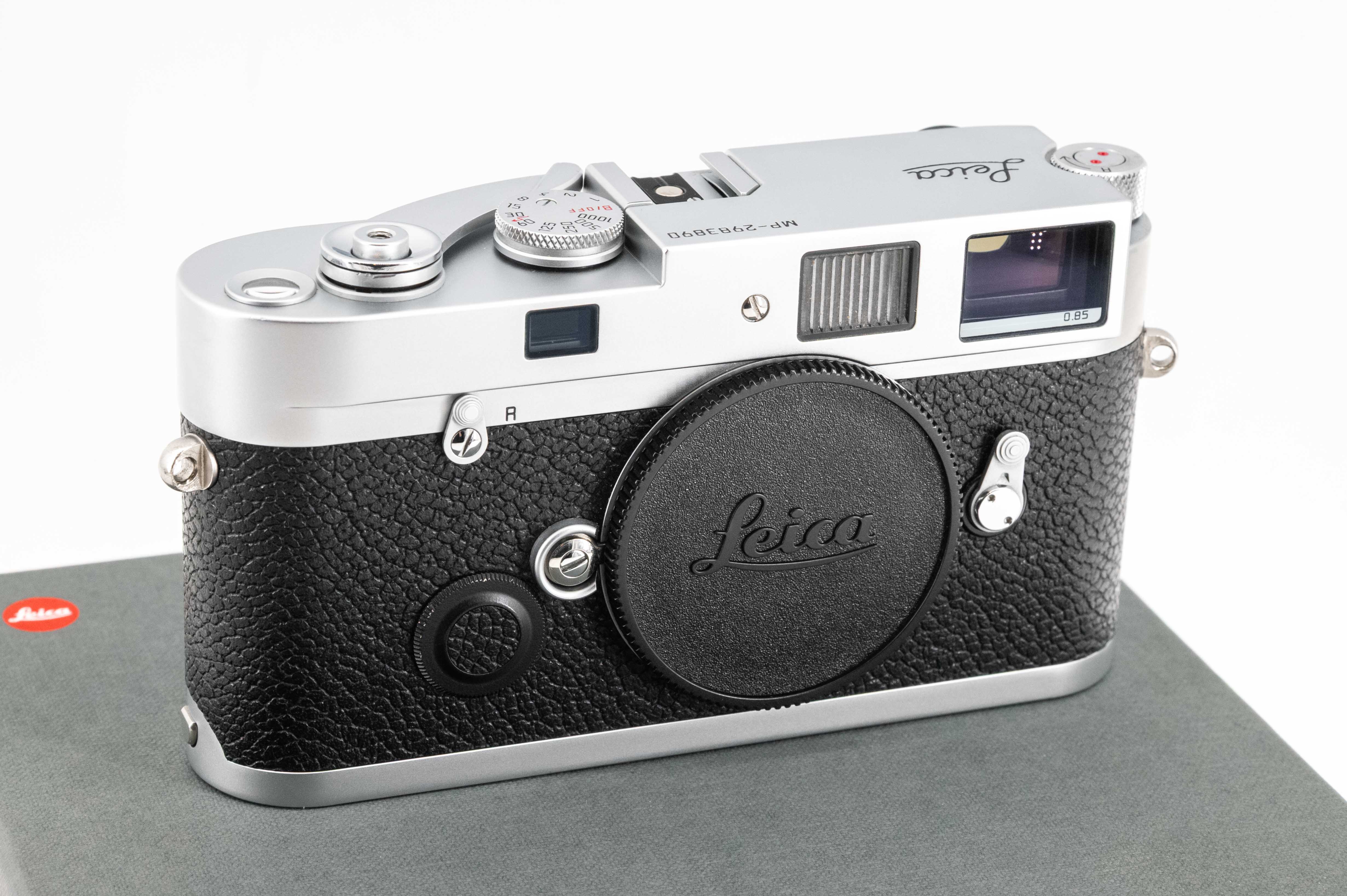 Leica MP 0.85x Silver Chrome 10305