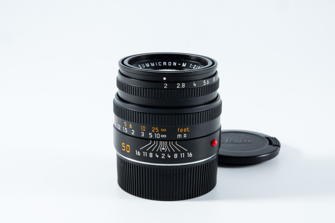 Leica SUMMICRON-M 2/50 mm, black. (11826)