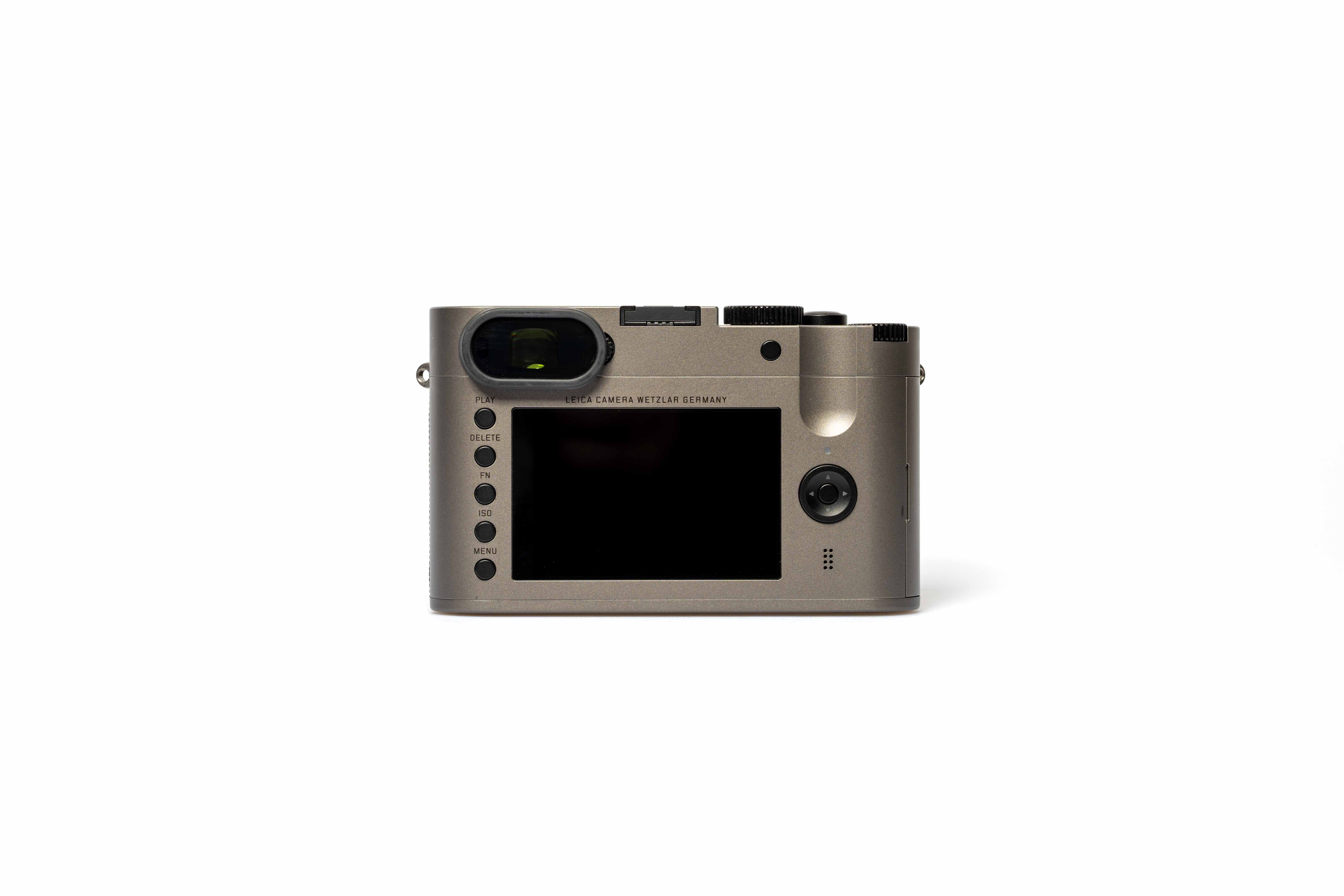 Q (Typ 116), titanium grau