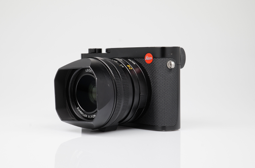 Leica Q2 black