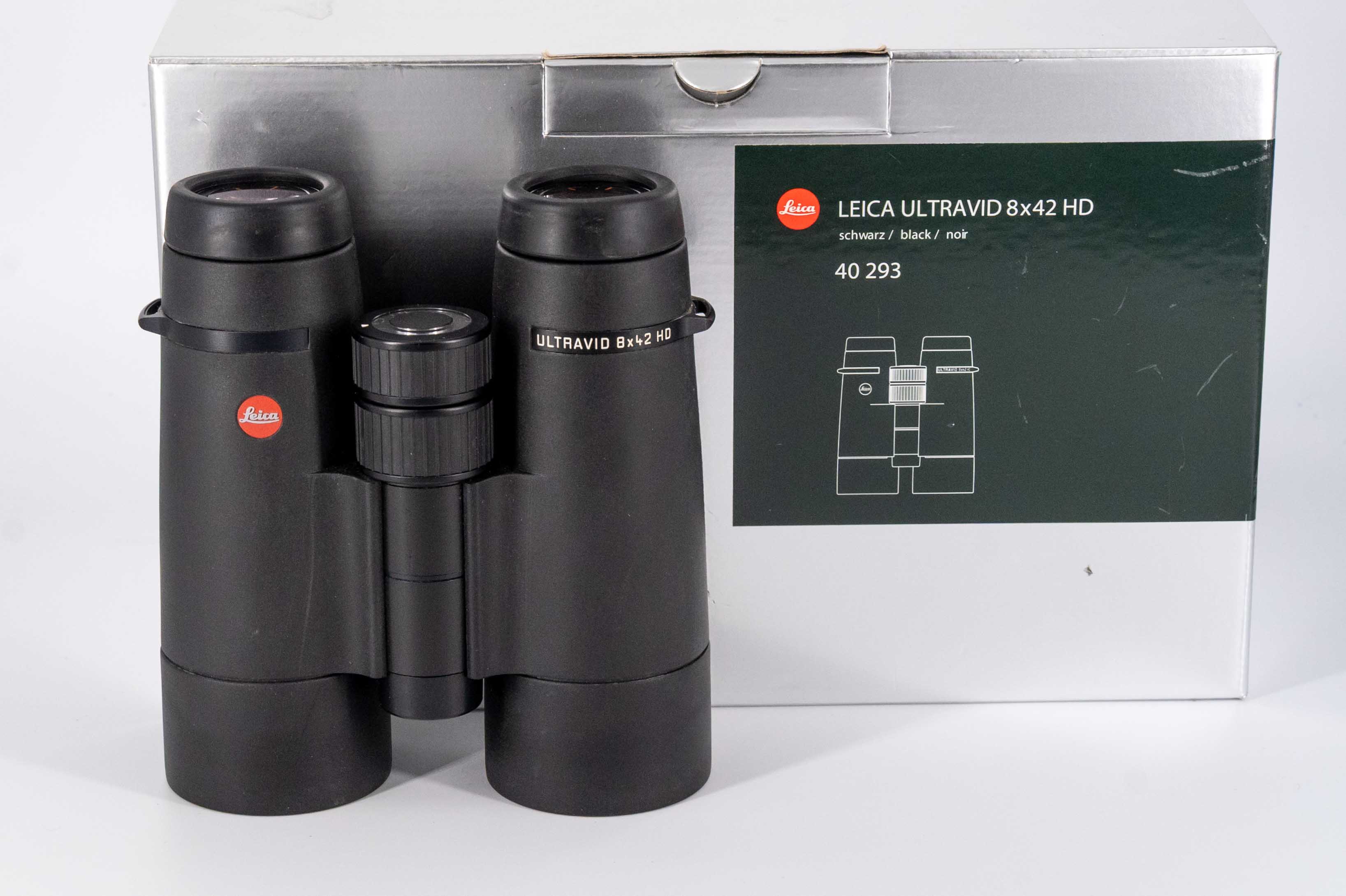 ULTRAVID 8x42 HD