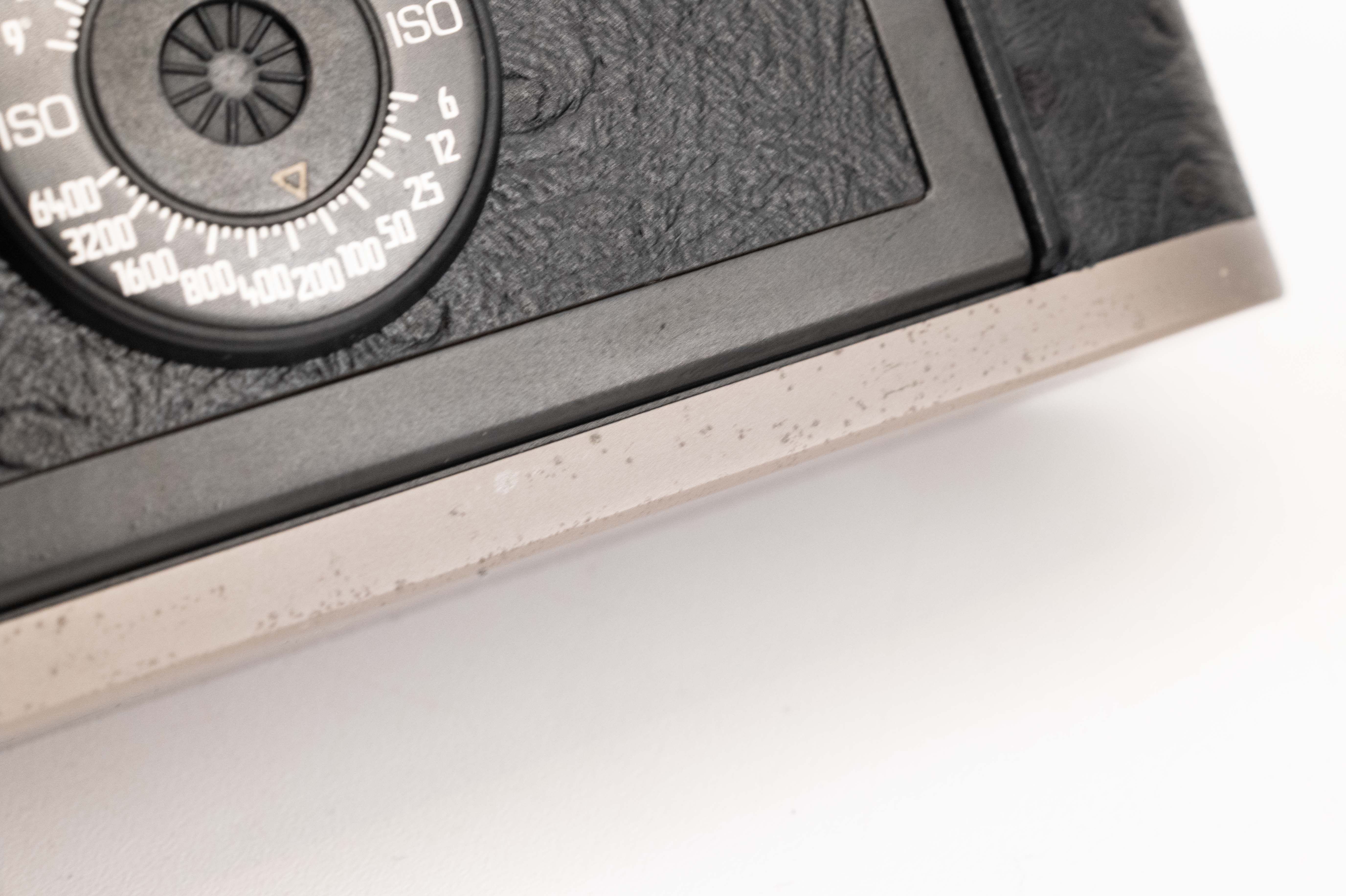 Leica M6 Classic Titanium 0.72x Outfit 10412