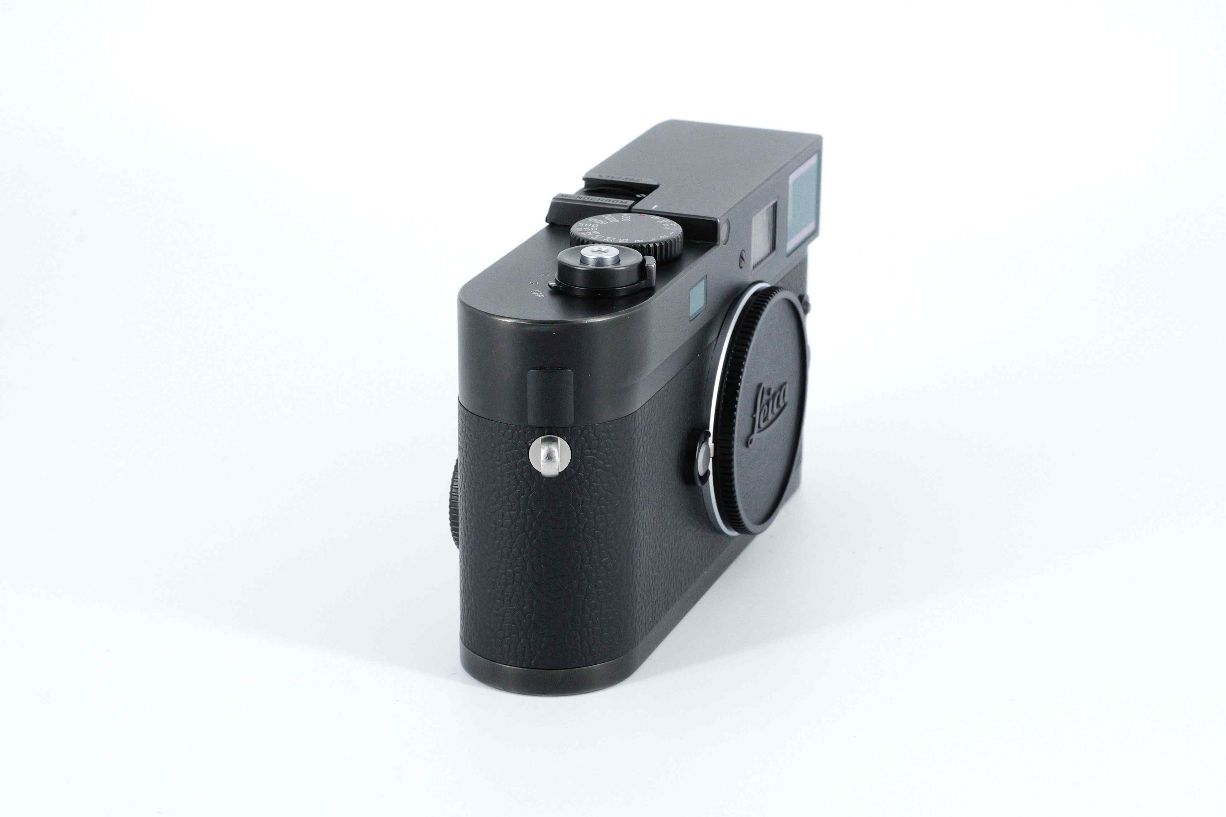 M Monochrom, black chrome finish