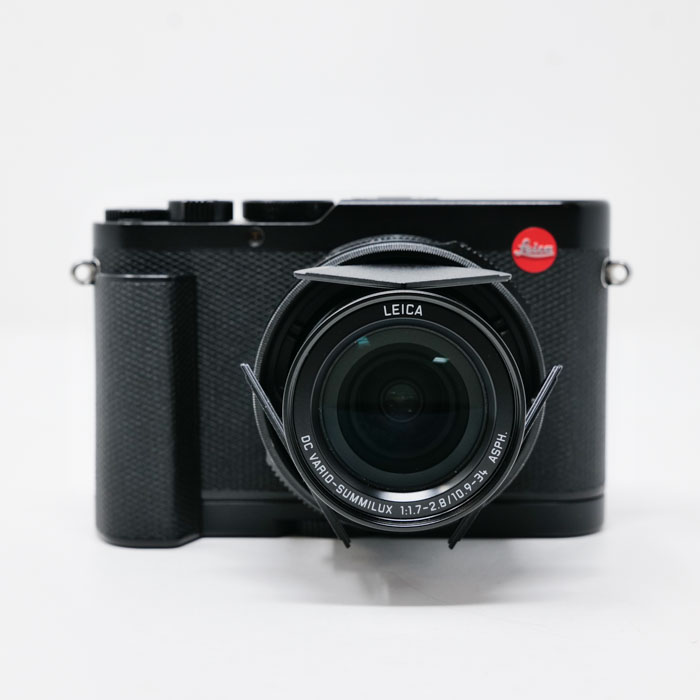 Leica D-LUX 8, schwarz lackiert