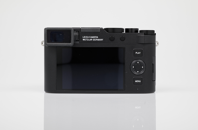 LEICA D-LUX 8, black lacquered