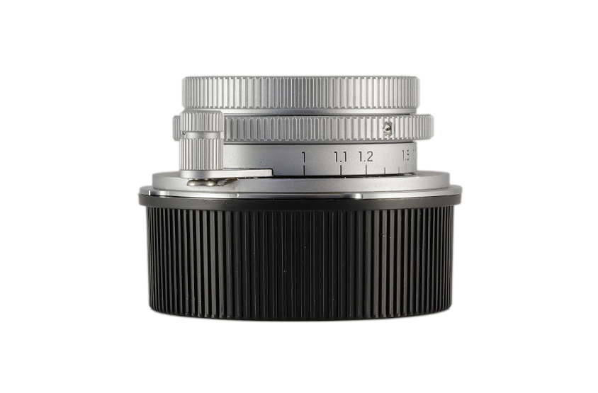 LEICA SUMMARON-M 5.6/28, silver chrome finish, 11695