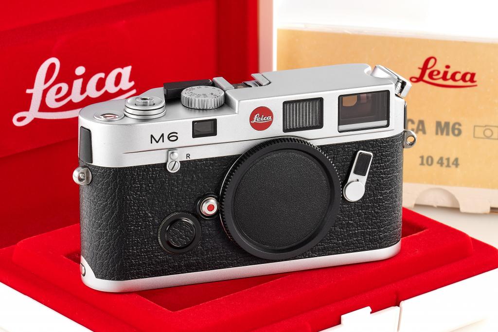 Leica M6 10414 chrome "big M6 engraving"