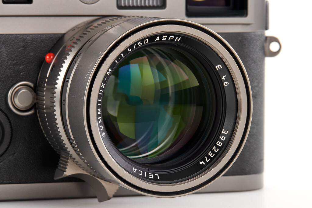 Leica M7 10570 "50 Years of Leica M System" Titan set