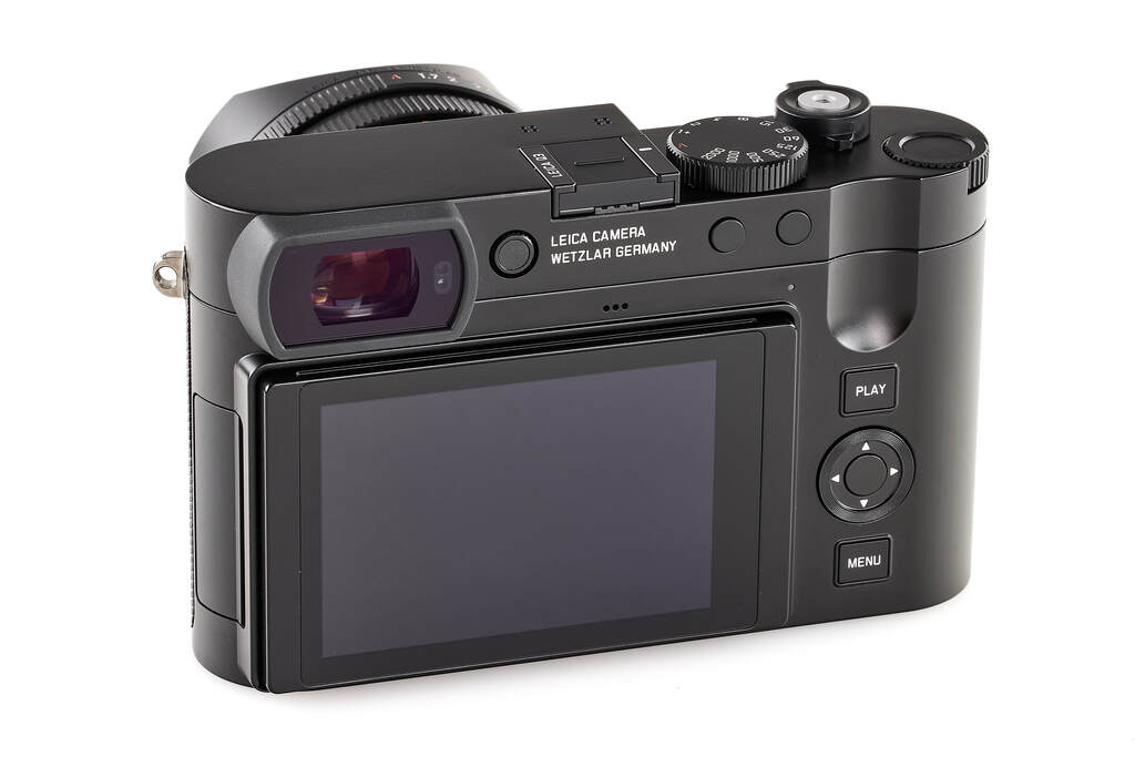 Leica Q3 19080 - like new with one year guarantee
