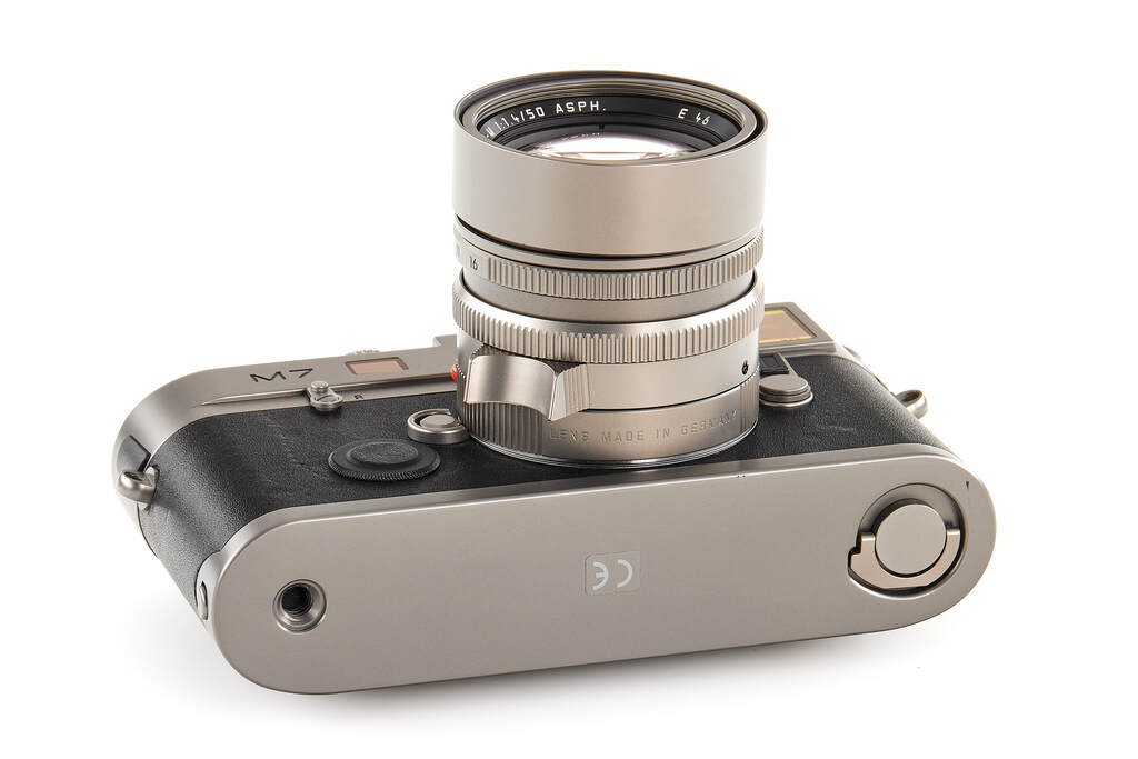 Leica M7 10570 "50 Years of Leica M System" Titan set