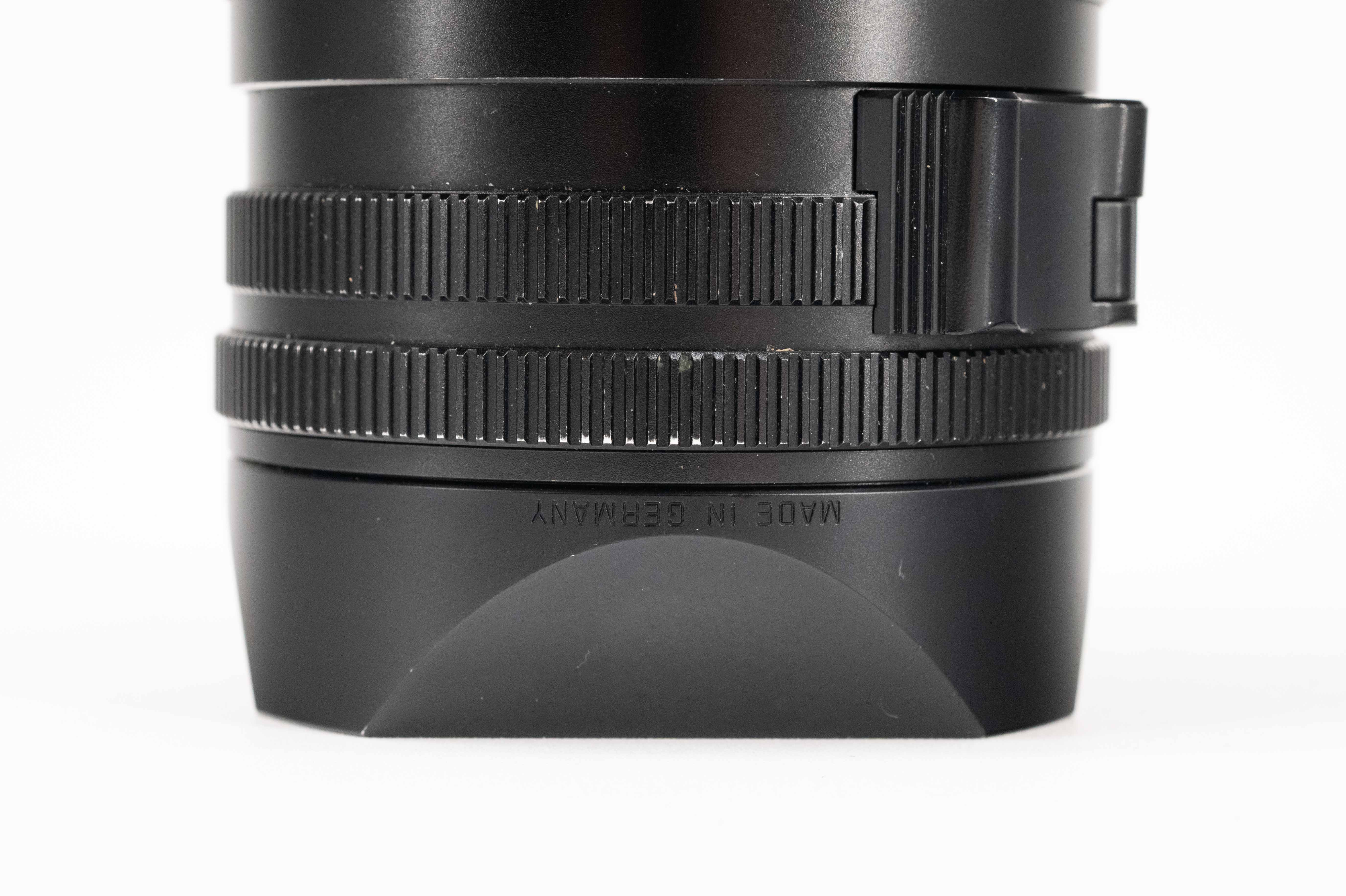 Leica Ex-Demo Q2 Black 19050