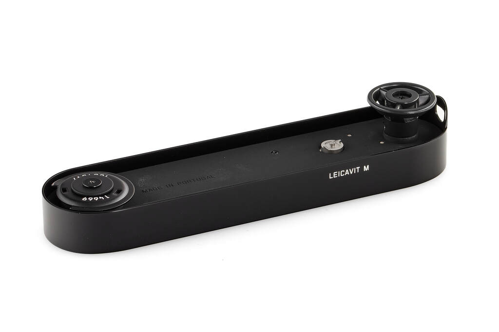 Leica Leicavit M 14669 glossy black paint finish - like new with 2 years guarantee