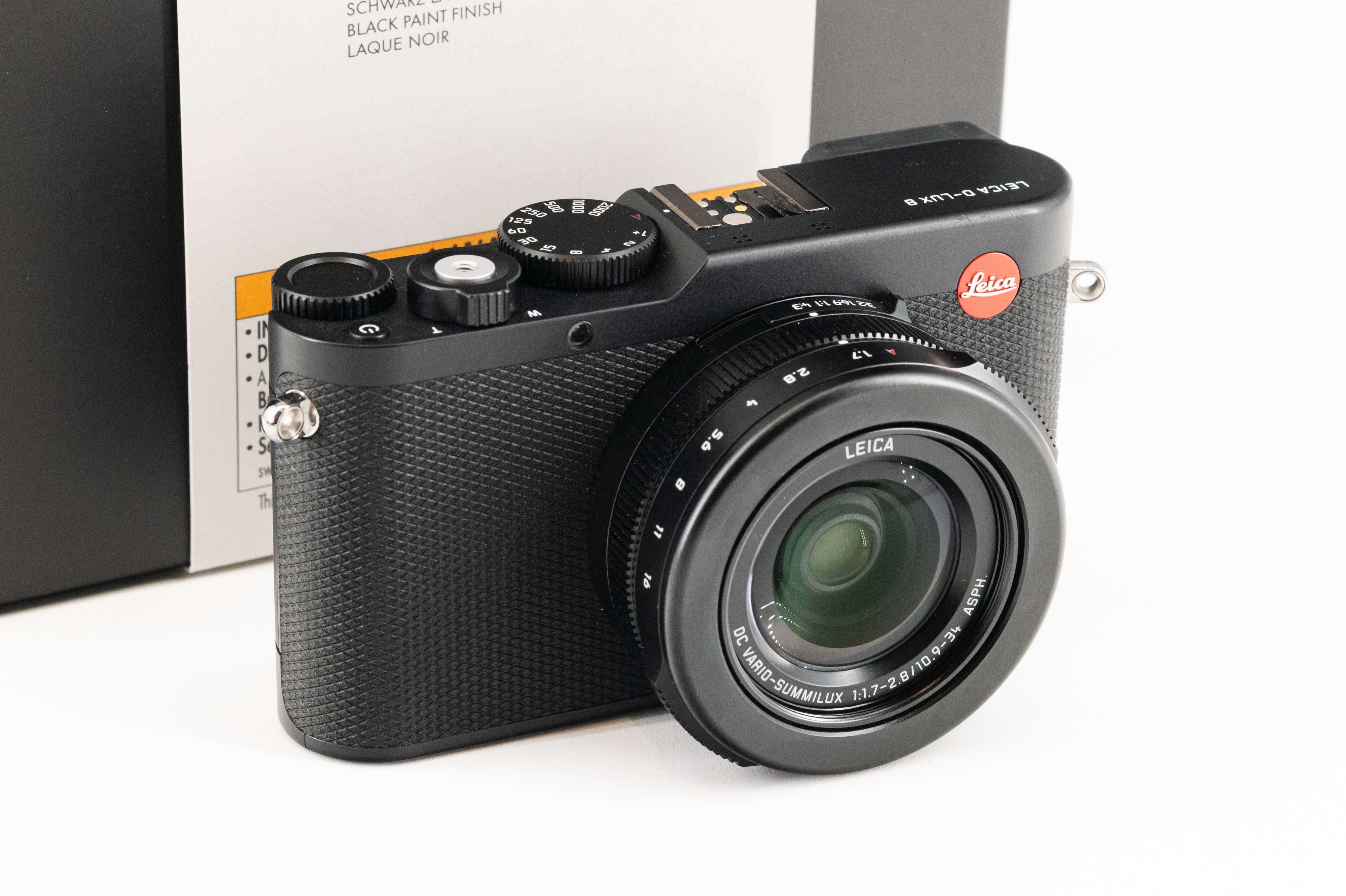 Leica D-Lux 8 Black 19191