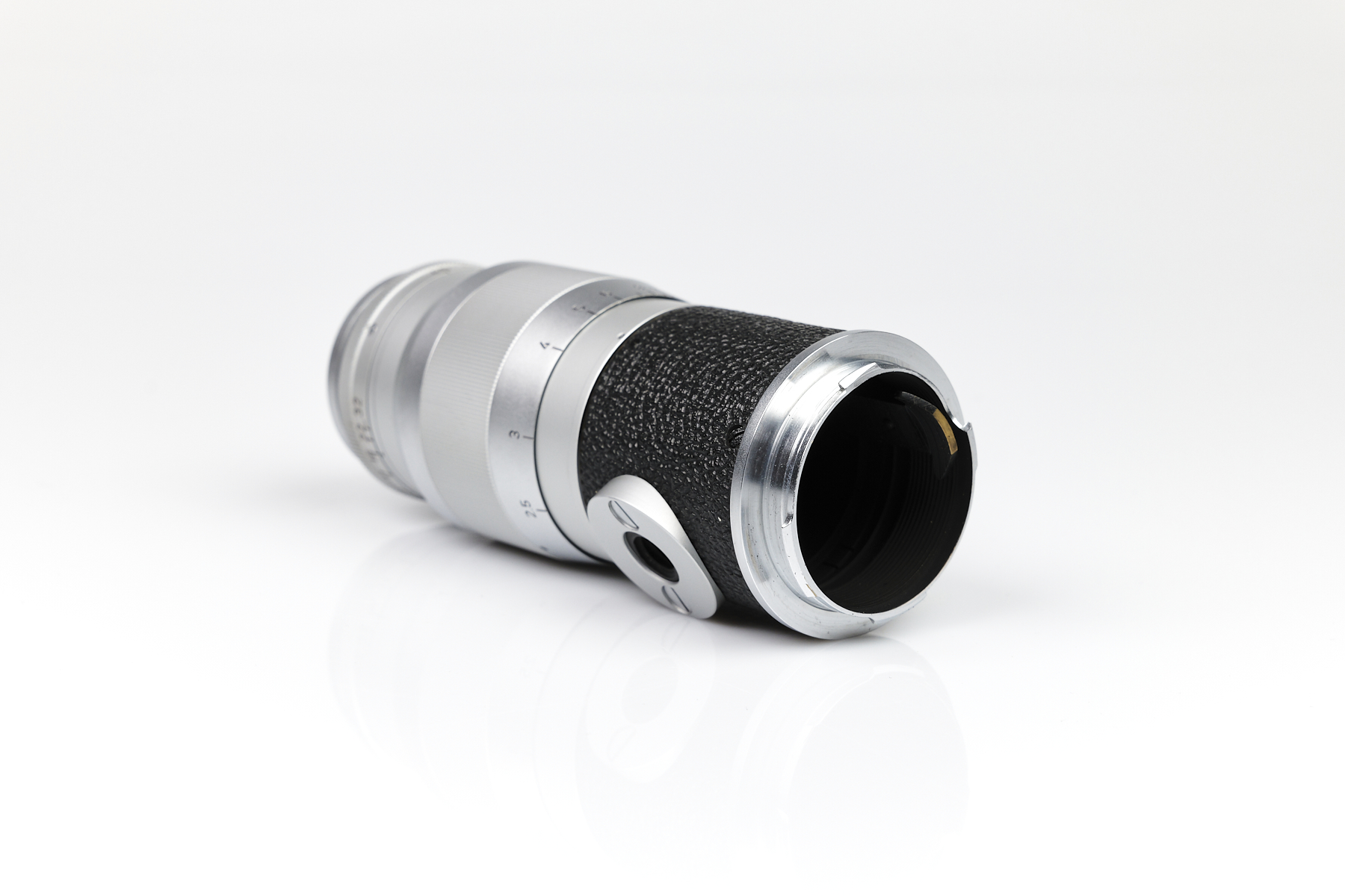 Leica Hektor 13.5cm 1:4.5 silver