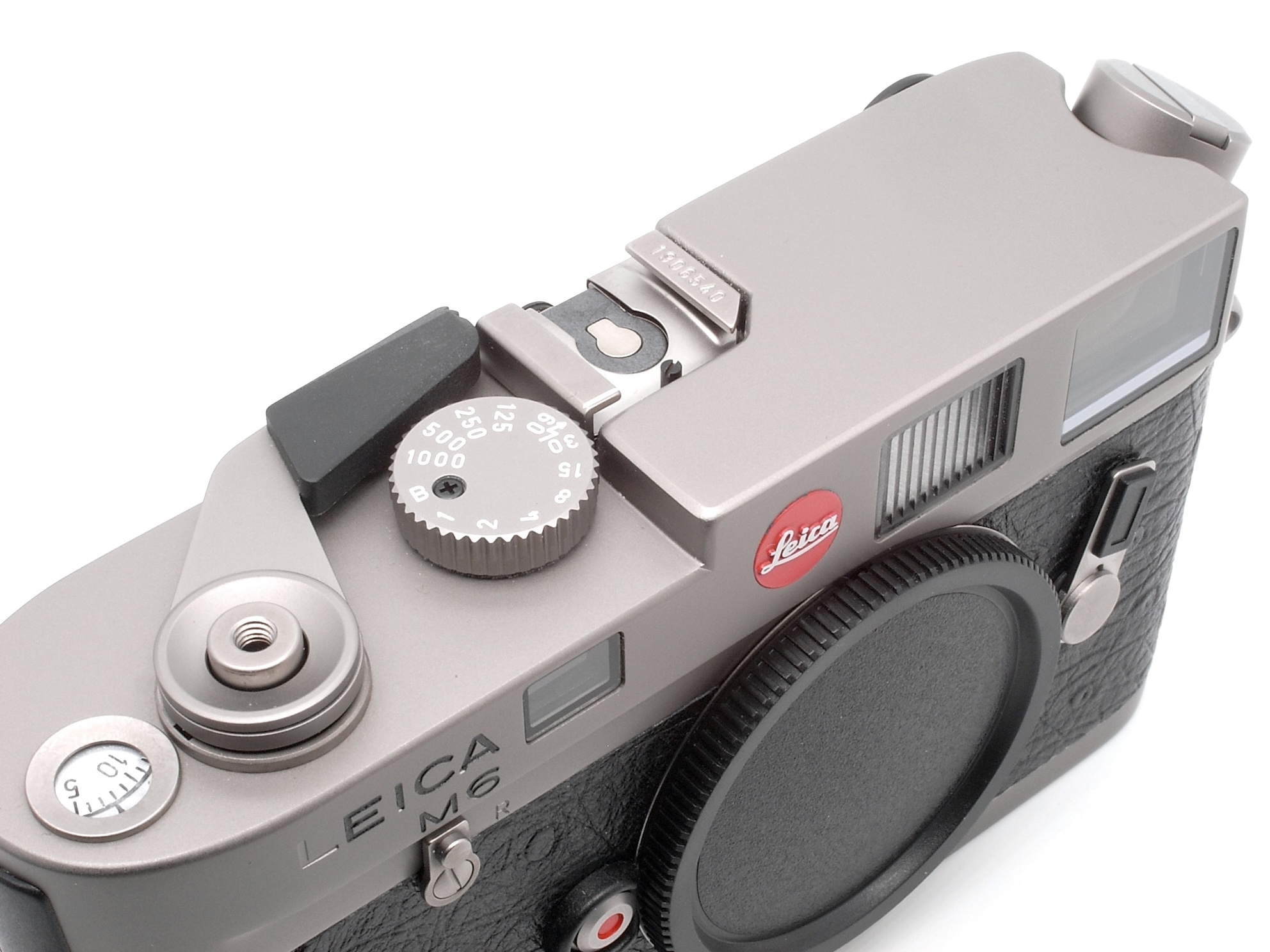 Leica M6 titanium plated