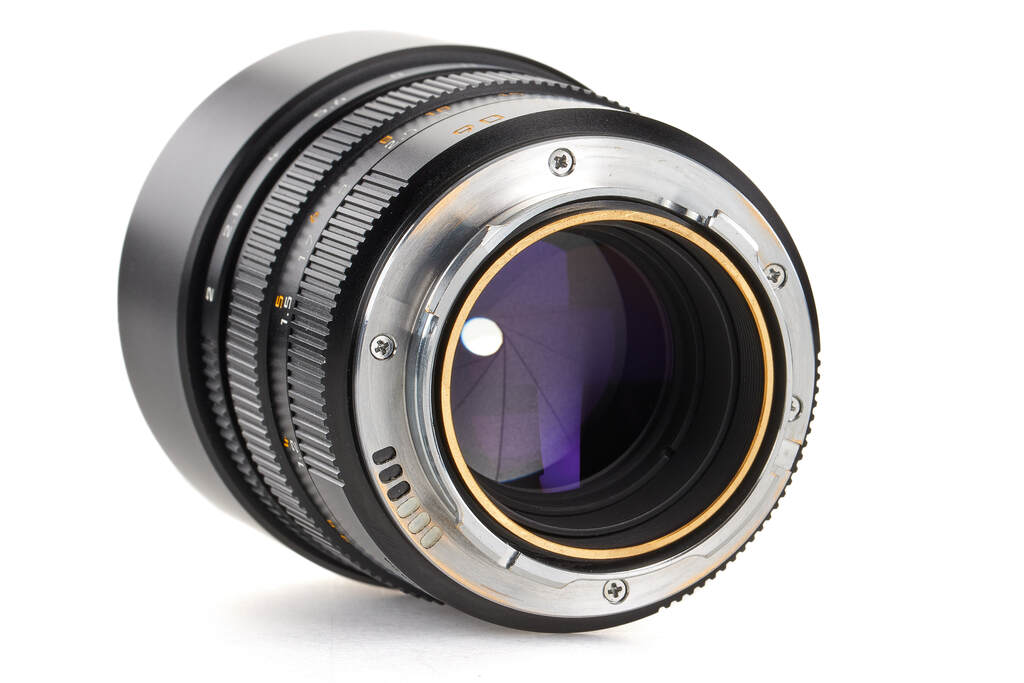 Summicron-M 11136 2/90mm black 6-bit