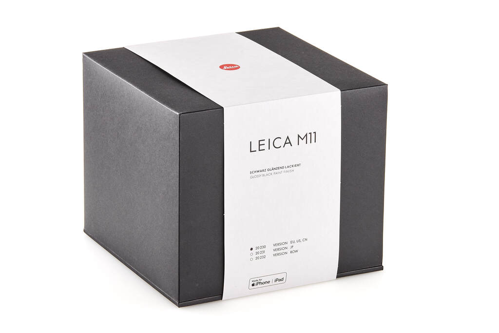 Leica M11 20230 glossy black paint - with 2 years of guarantee