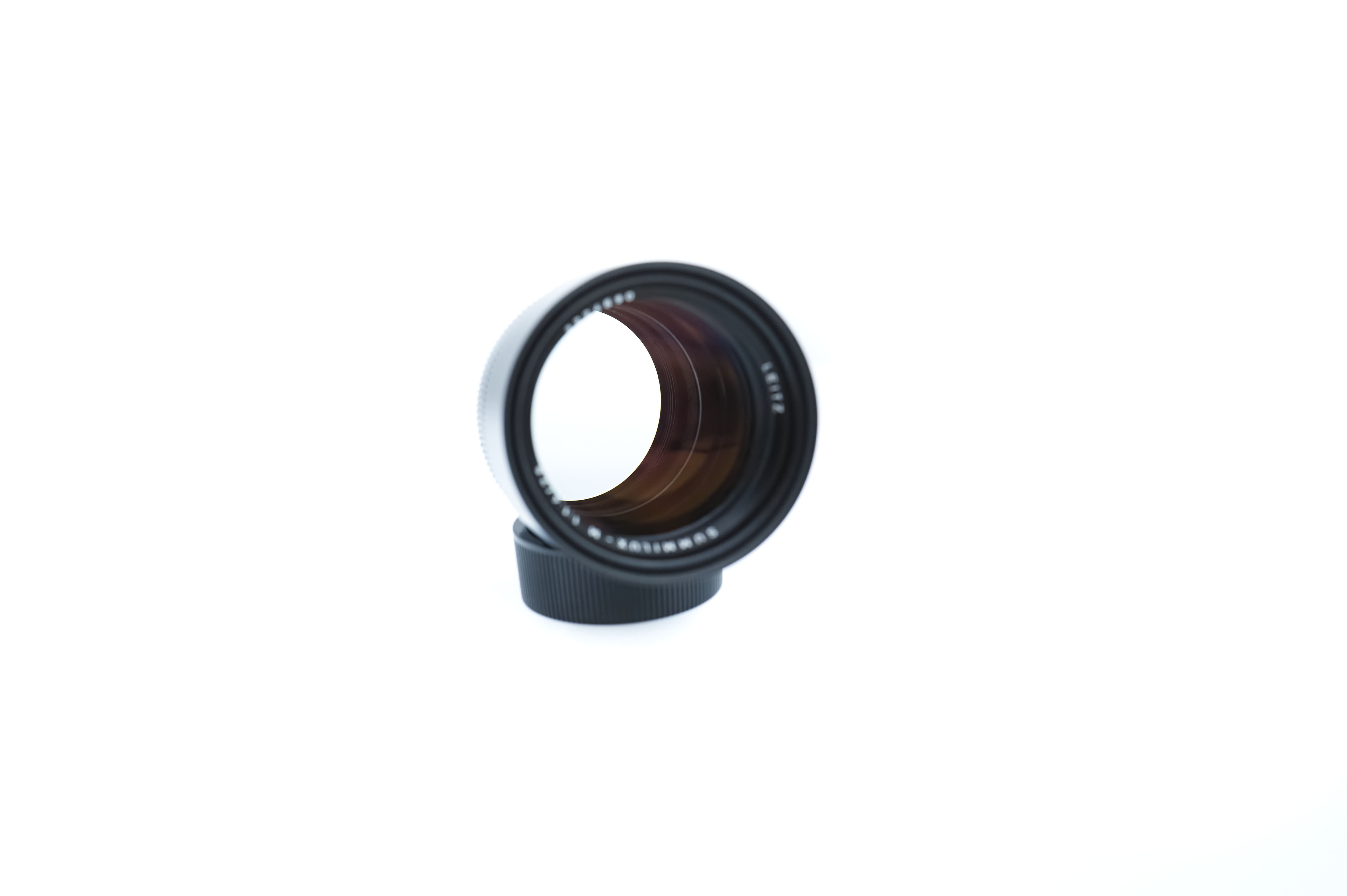 Leica Summilux-M 75mm f1.4 Black
