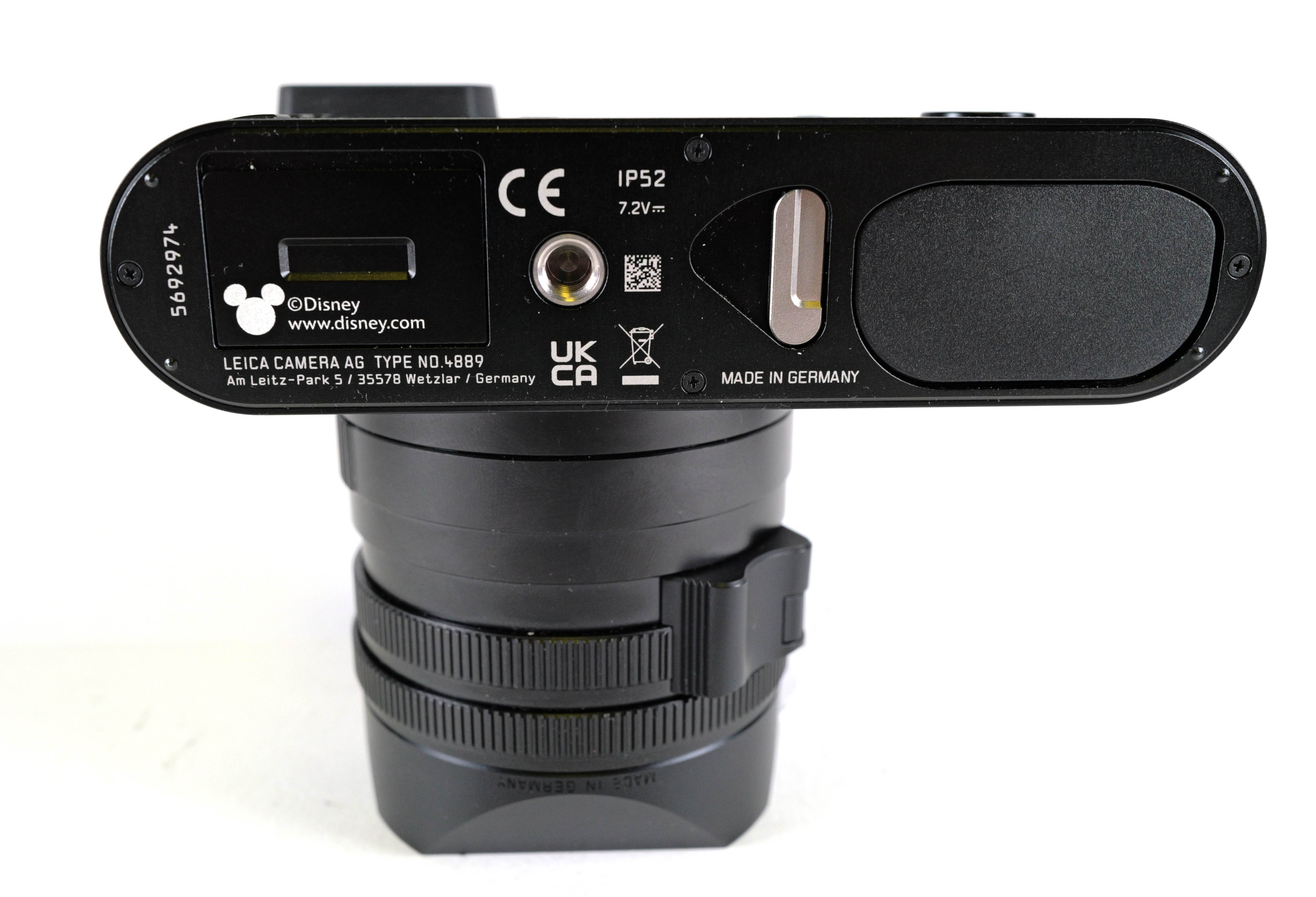 Leica Q2 DISNEY "100 Years of Wonder" (E/U/JP)