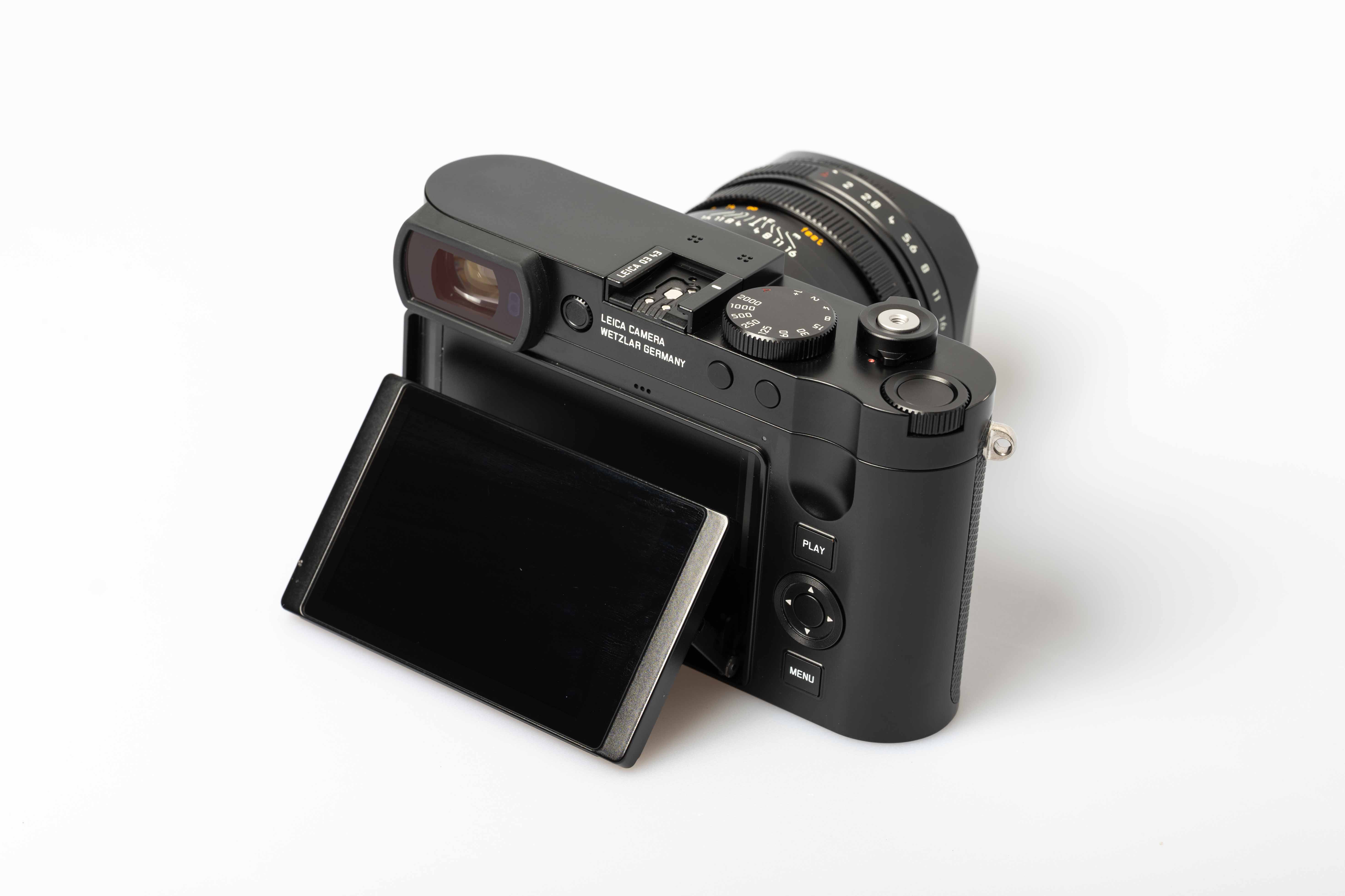 Q3 43, schwarz lack.(Version EU/US/CN)