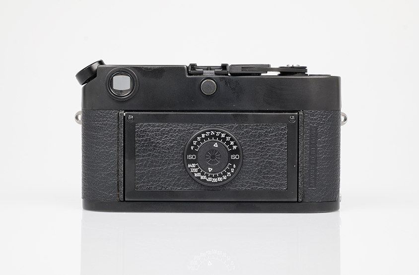 LEICA M6, BLACK CHROME-PLATED