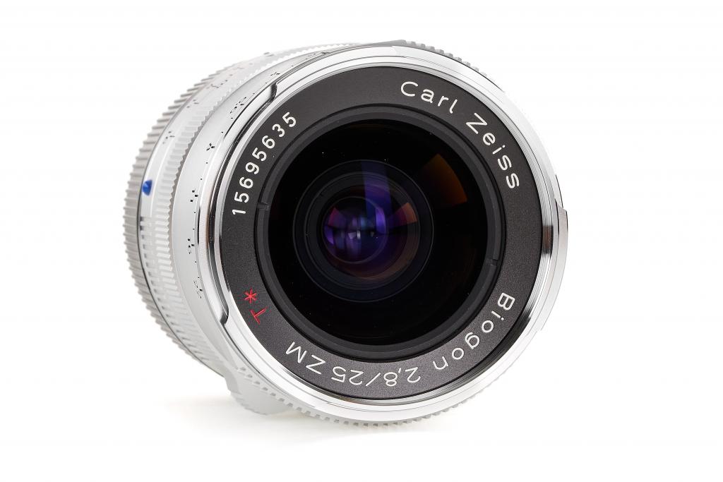 Zeiss Biogon T* 1:2.8/25mm ZM chrom