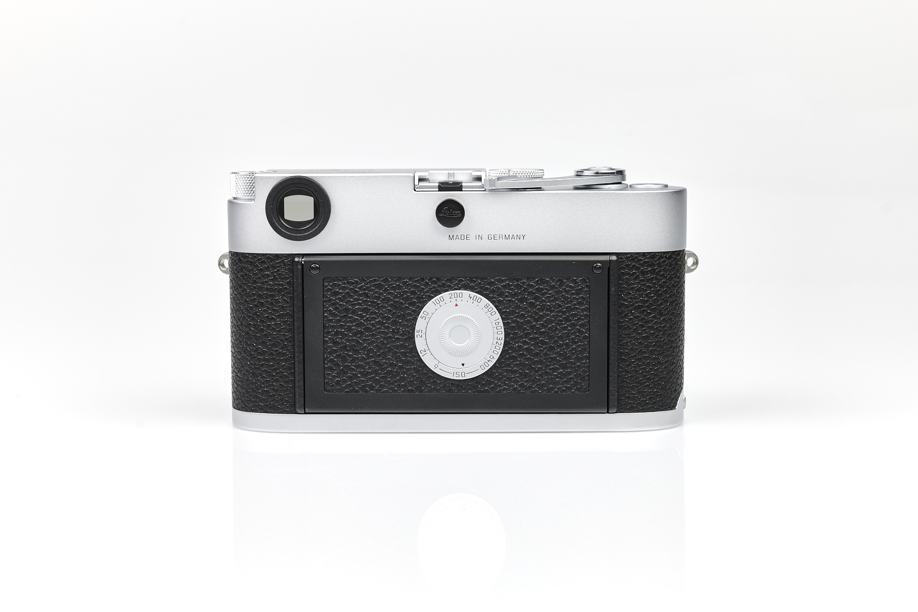 LEICA 42MM SNAP-IN LENS CAP--GENUINE AND VINTAGE LEICA 42MM SNAP-IN LENS CAP--GENUINE AND VINTAGE