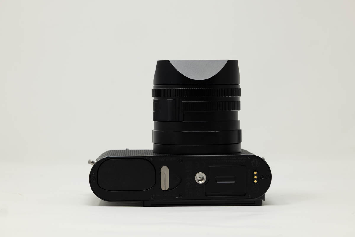 Leica Q3, schwarz lackiert (Version EU/US/CN)