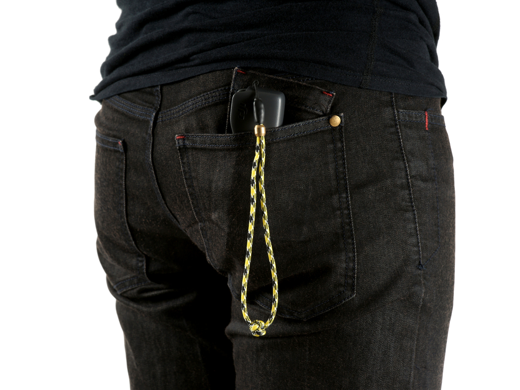 Artisan&Artist Multifunctional parachute hand strap ACAM P04H YLBK