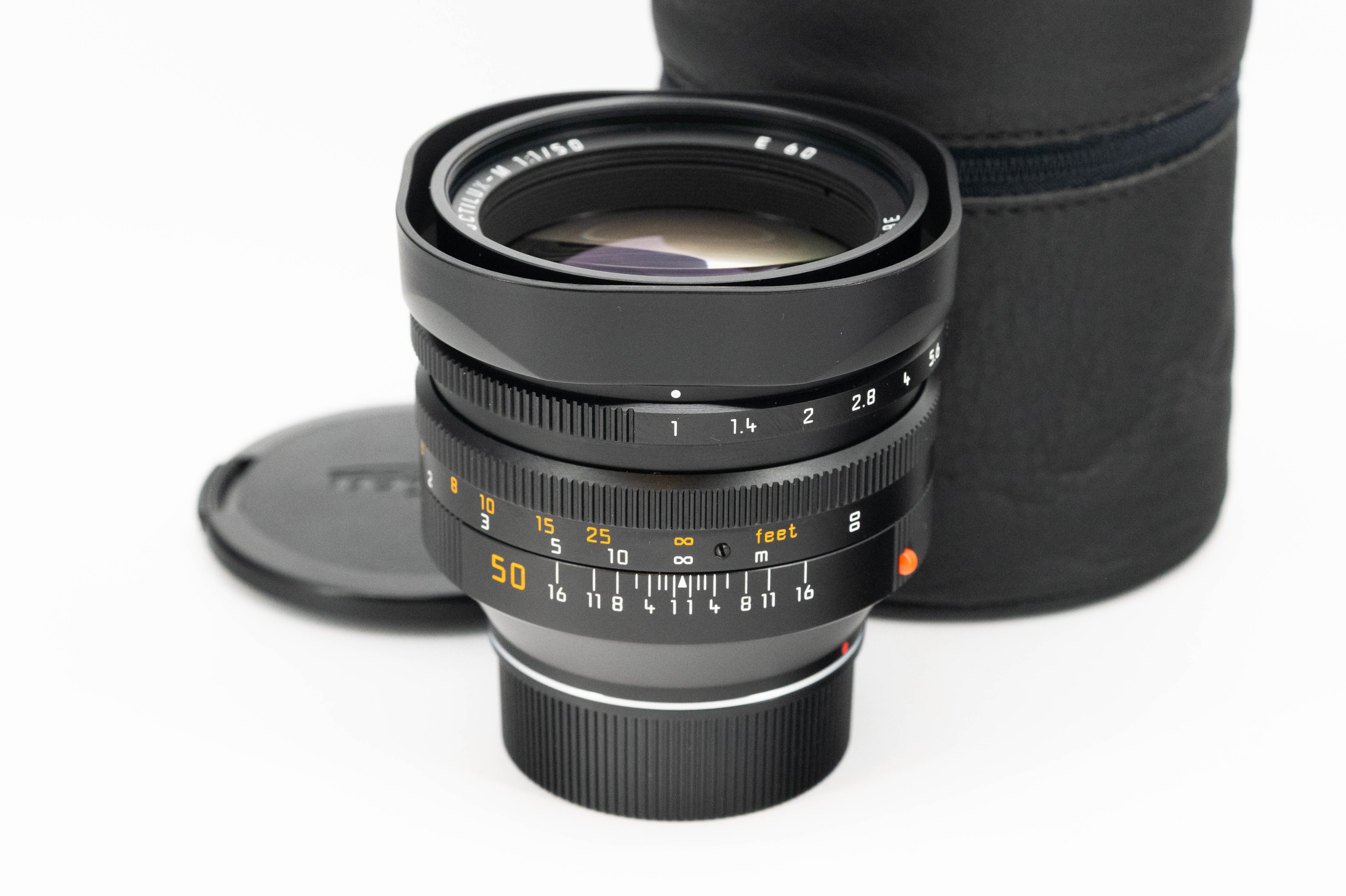 Leica Noctilux-M 50mm f/1 V4 e60 11822