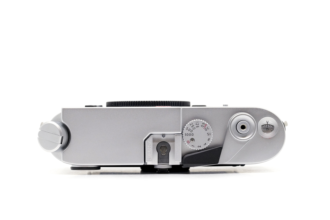 Leica M6, silver chrome | Leica Camera Classic