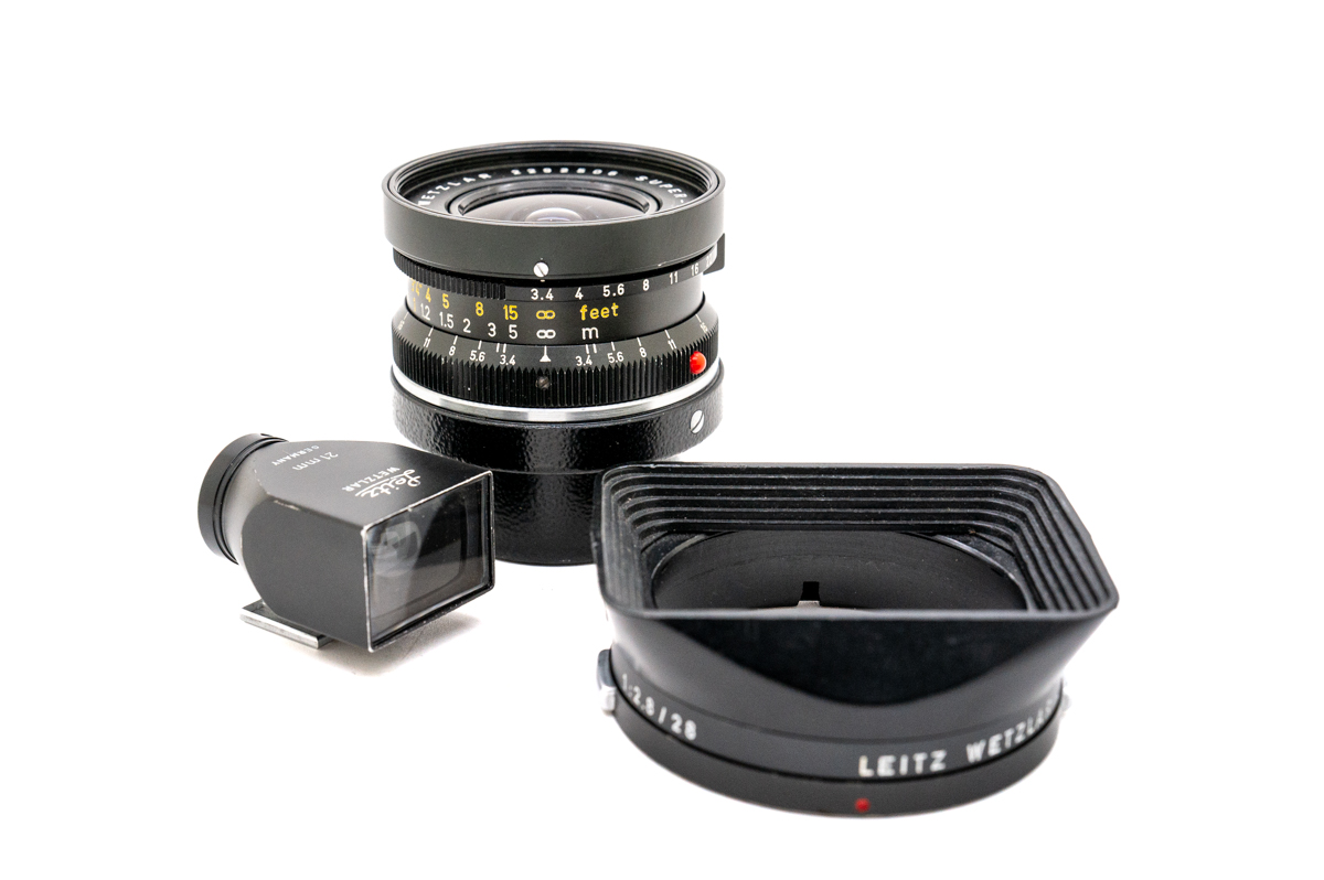 Leica 3.4/21 SUPER ANGULON-M with 21mm Leica Viewfinder  Leica 3.4/21 SUPER ANGULON-M with 21mm Leica Viewfinder