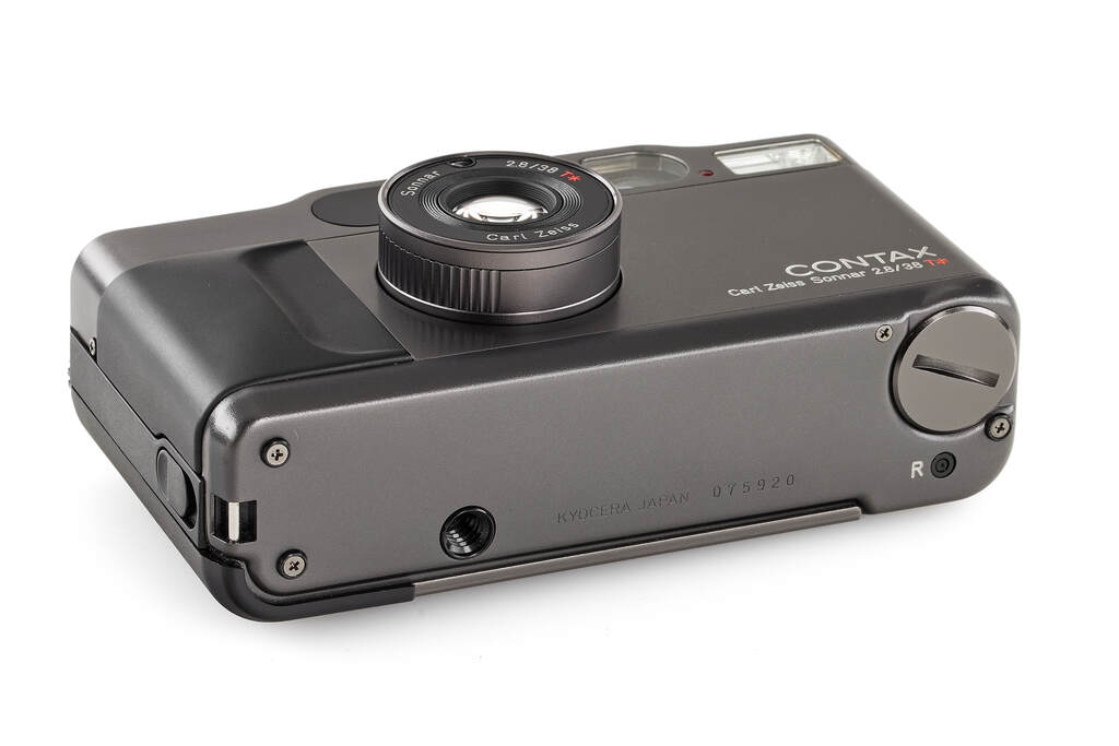 Contax T2 Titanium black