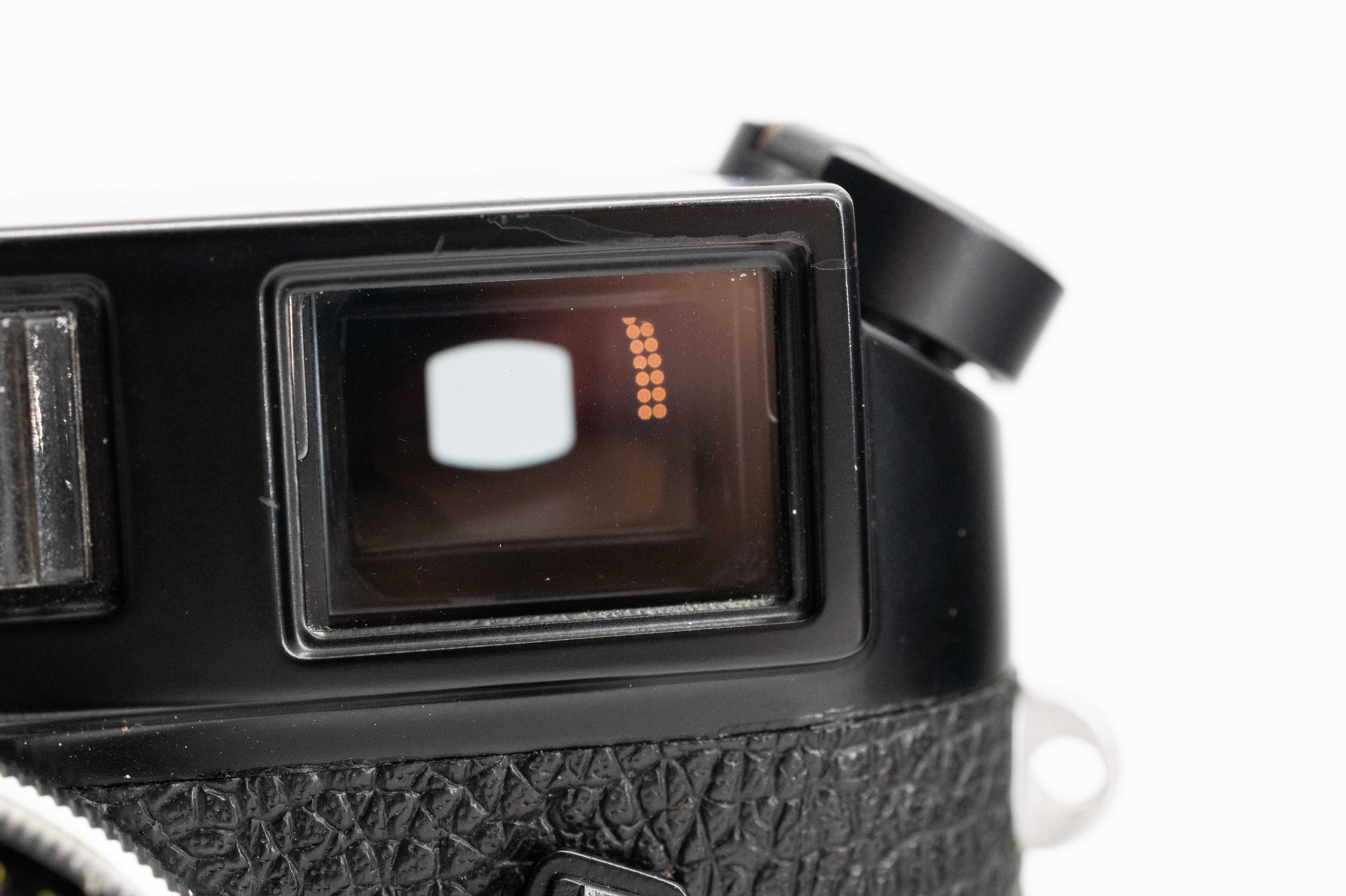 Leica M4 Black Paint Outfit
