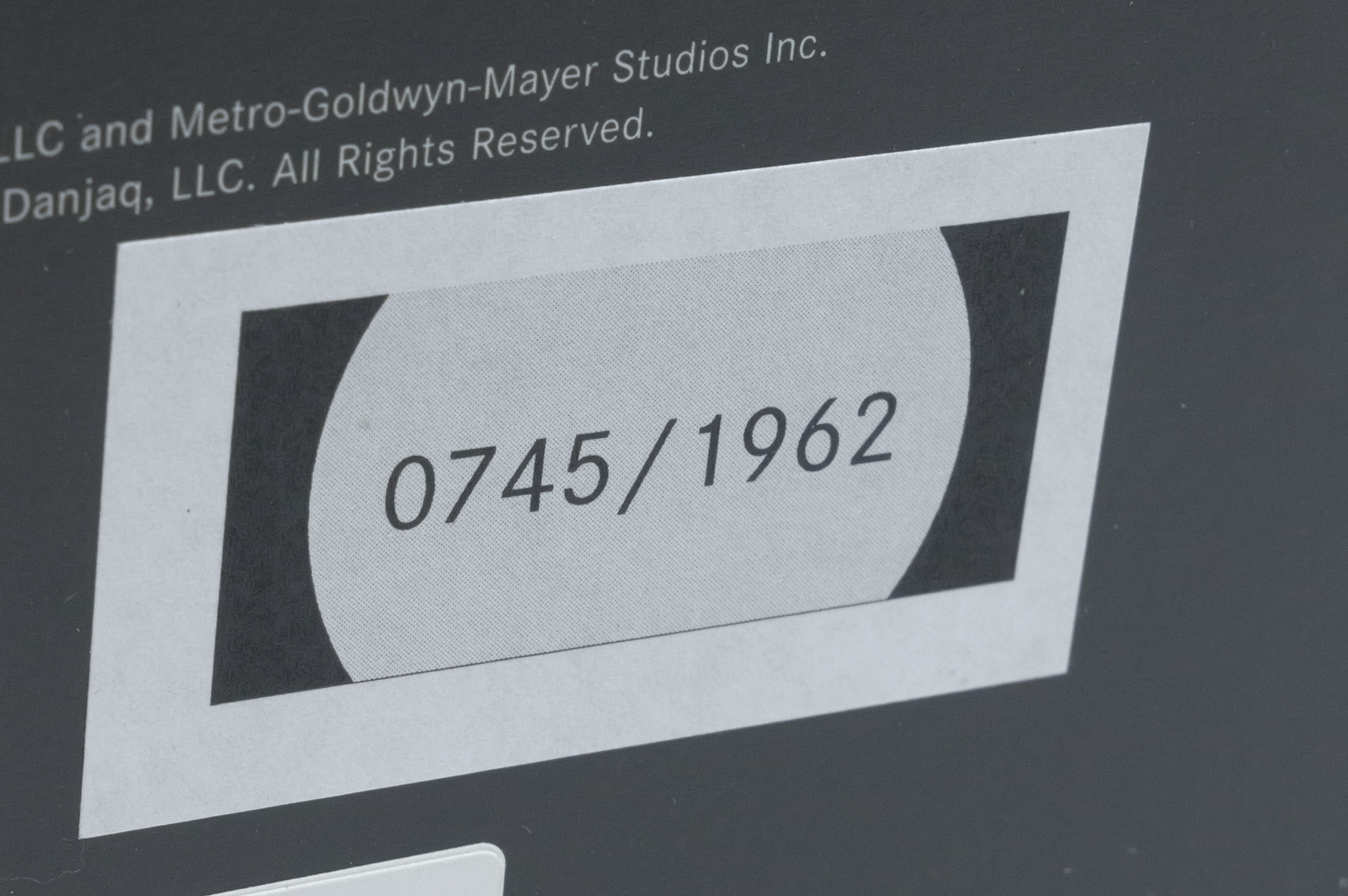D-LUX 7 SPECIAL EDITION "007"
