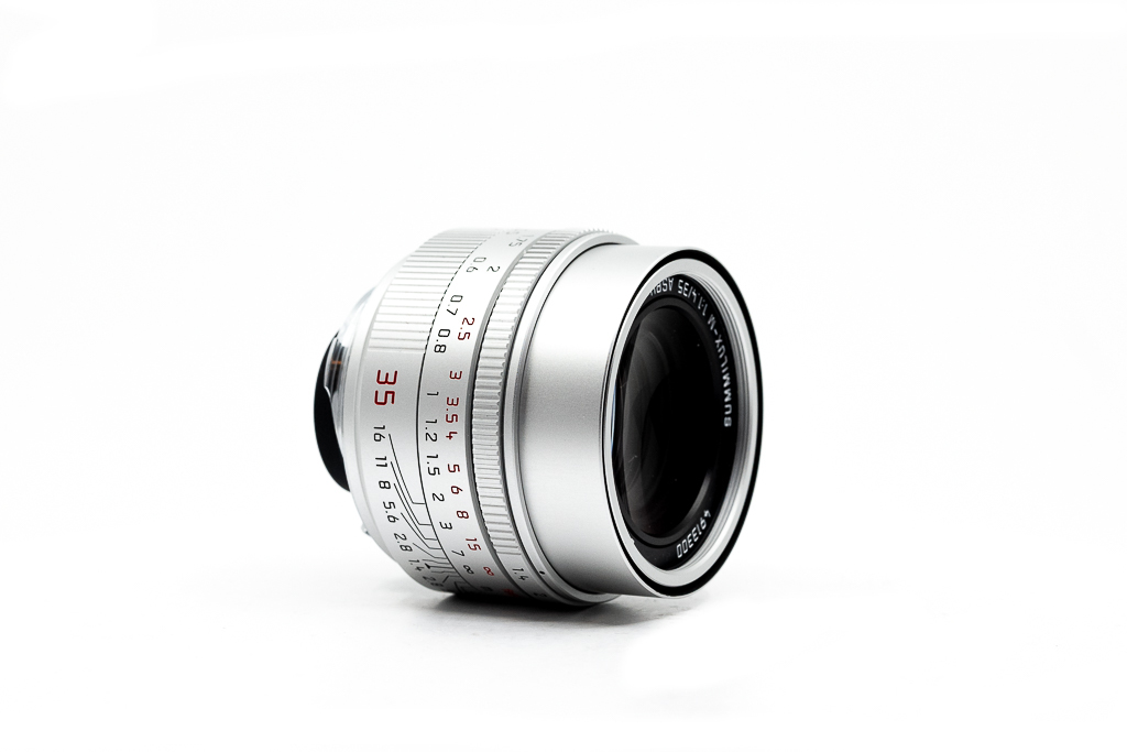 Leica Summilux-M 1:1.4/35mm ASPH.,silbern "Close Focus"